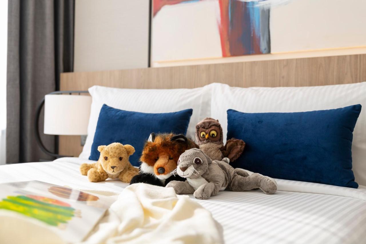 Ascott Embassy Sathorn Bangkok酒店 外观 照片 The Wild Animal Sanctuary's plush toys