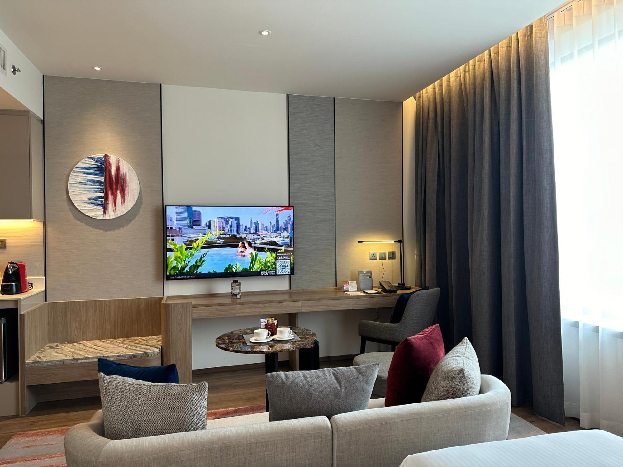 Ascott Embassy Sathorn Bangkok酒店 外观 照片 A suite at the hotel