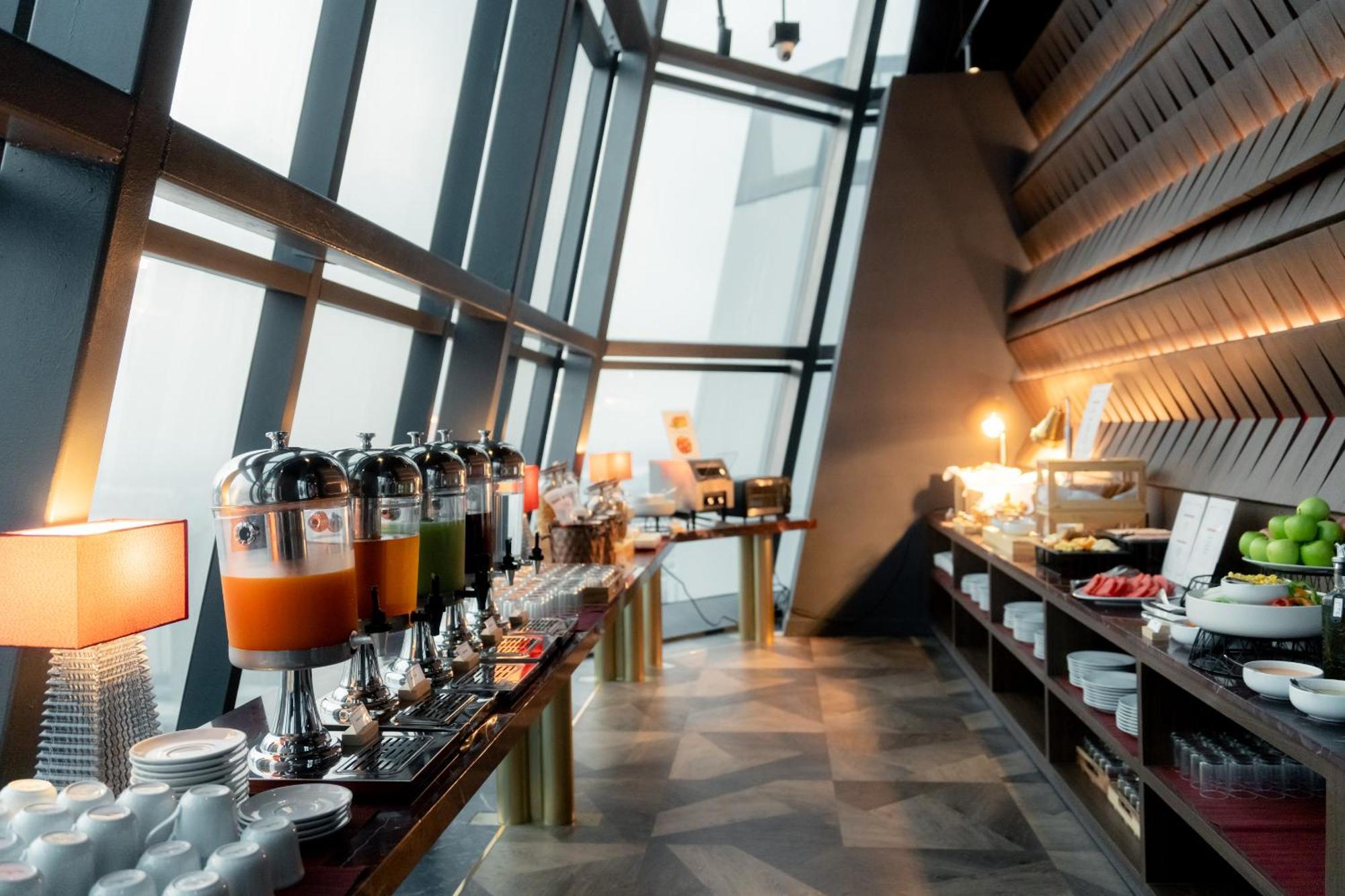 Ascott Embassy Sathorn Bangkok酒店 外观 照片 The lounge at the airport